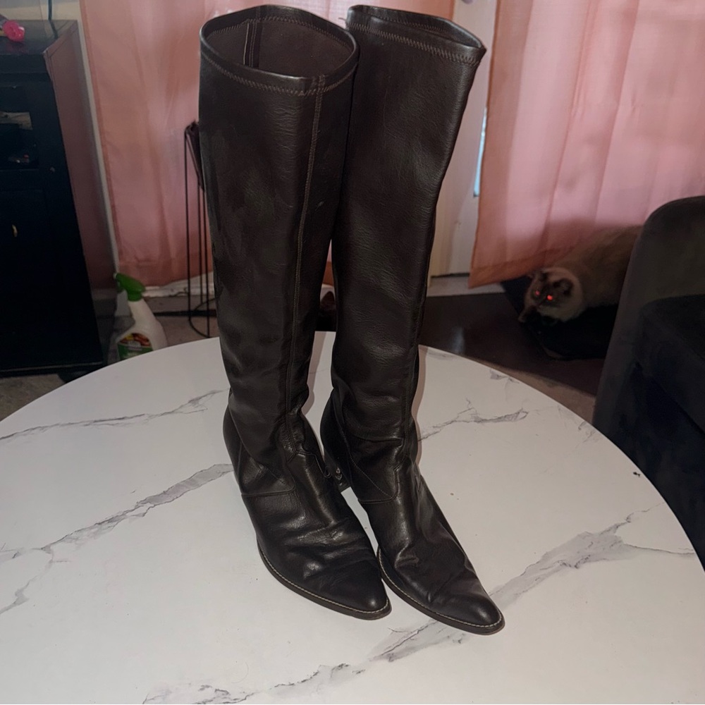 Elegant Dark Brown under the Knee Boots
